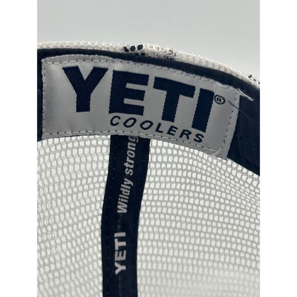 Yeti Coolers Mesh Snapback Trucker Hat Blue White Logo Baseball Cap Embroidered - Picture 7 of 7